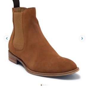 Blake McKay Chelsea boots